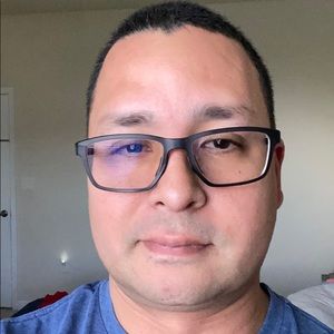 Meet your Posher, Carlos